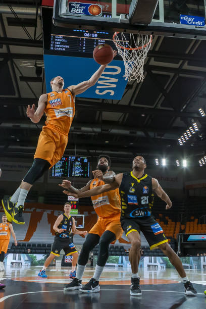 的转折与现 的转折与现