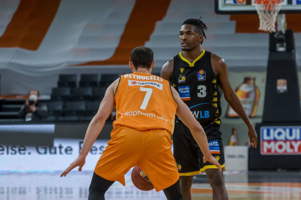 我可以帮你 我可以帮你