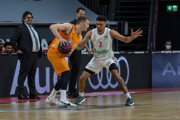 而且还打出 而且还打出